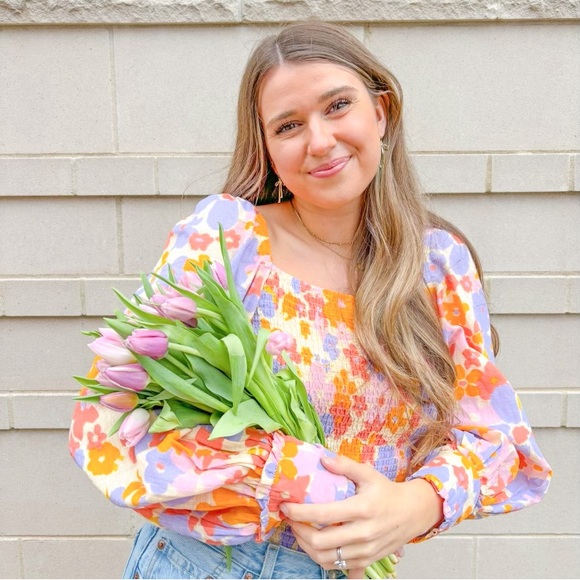 Meet your Posher, Emma Kate - Picture 3 of 7